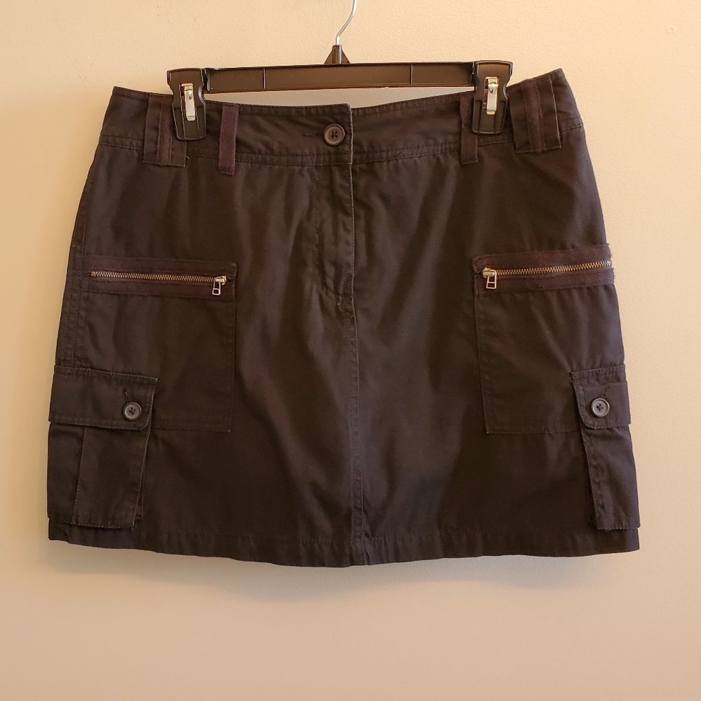 Black Skort